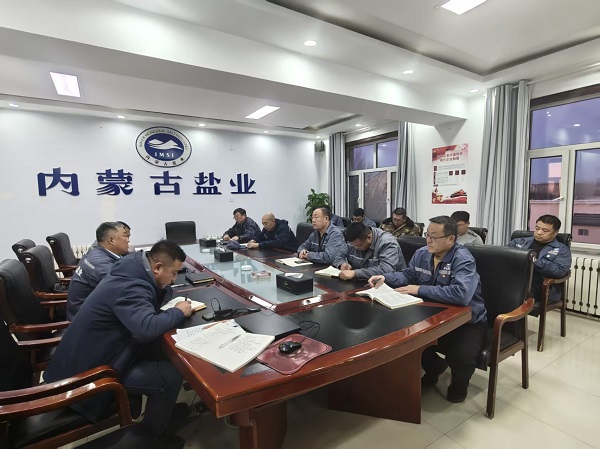 cfd36fd724cb596305af4eb73597ed6c.jpg